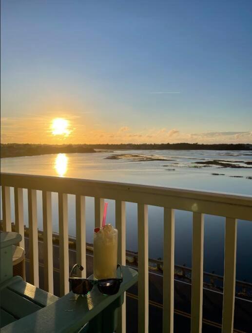 Right Across Beach Pool View Private Balcony By Zen Living Short Term Rental Myrtle Beach Zewnętrze zdjęcie